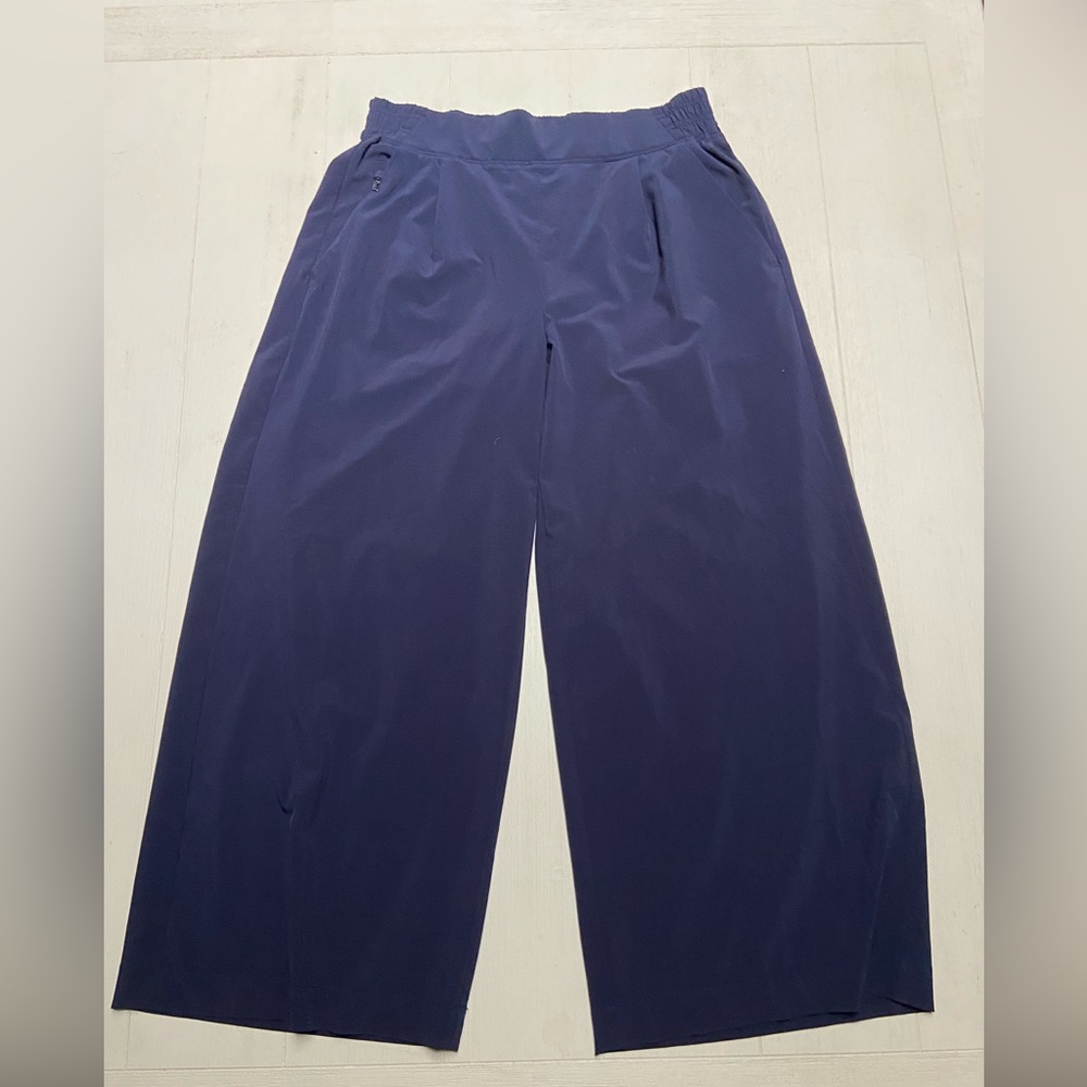 athleta wide leg pants with pockets